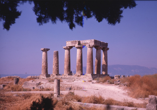 Grce 76 3-35 Corinthe temple
