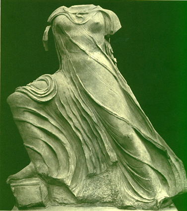 Niobide - sculpture - Louvre - -425